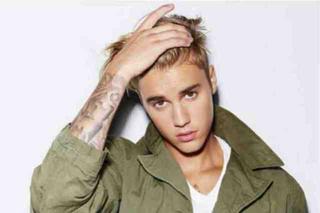 Justin Bieber - nowa płyta 2015: wideo ze studia nagraniowego. Wysokie dźwięki Biebera powalają!