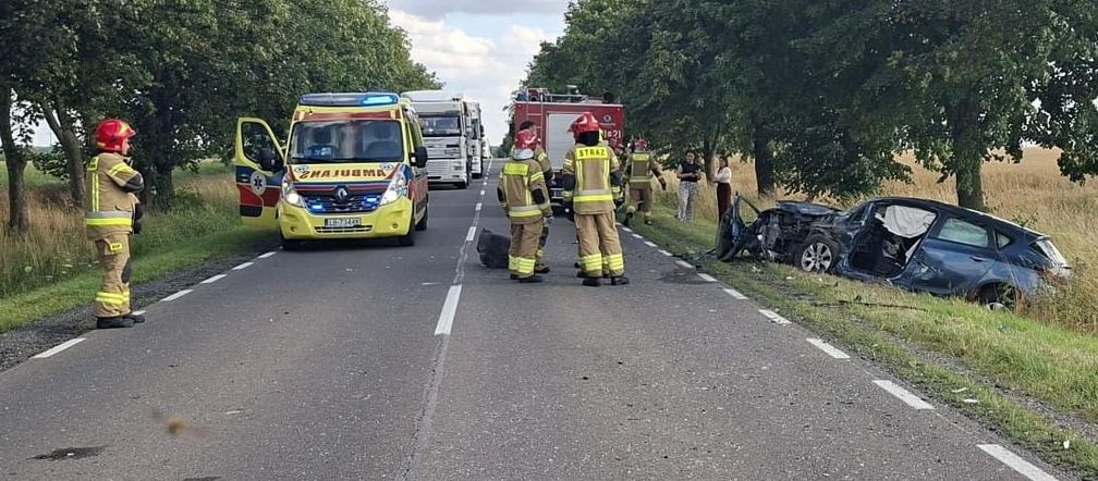 W wyniku zdarzenia DK 19 w Łosicach została całkowicie zablokowana