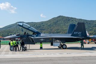 Samoloty KAAN i KF-21