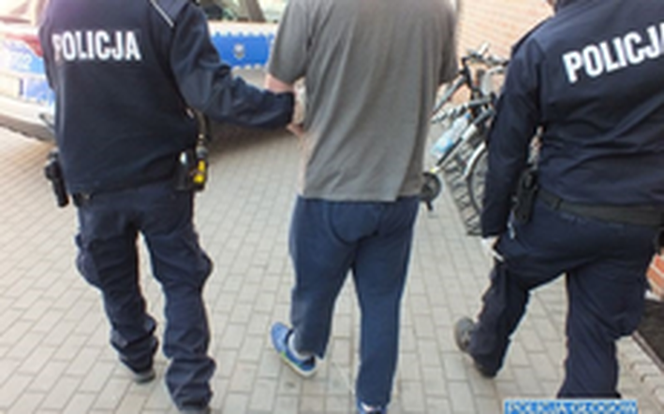 Wyłudzał pieniądze metodą „na blika” – zatrzymany przez policjantów z Głogowa