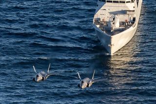 F-35 i holenderskie okręty