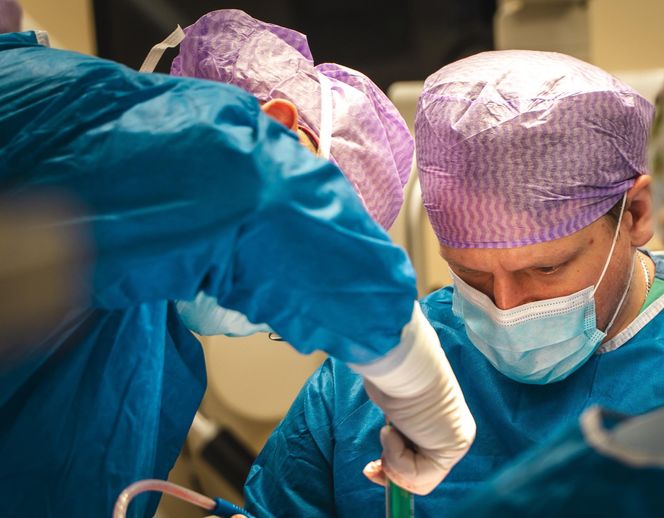 Wszczepili pacjentowi zawór w głowę