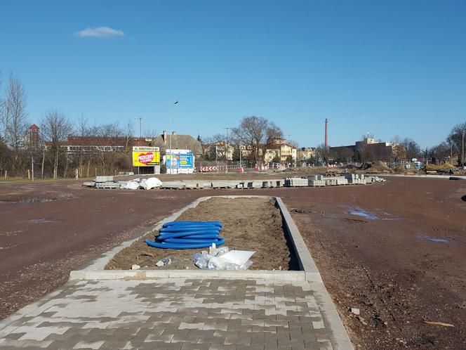 Budowa ronda na skrzyżowaniu Szybowników z Wolińską w Lesznie