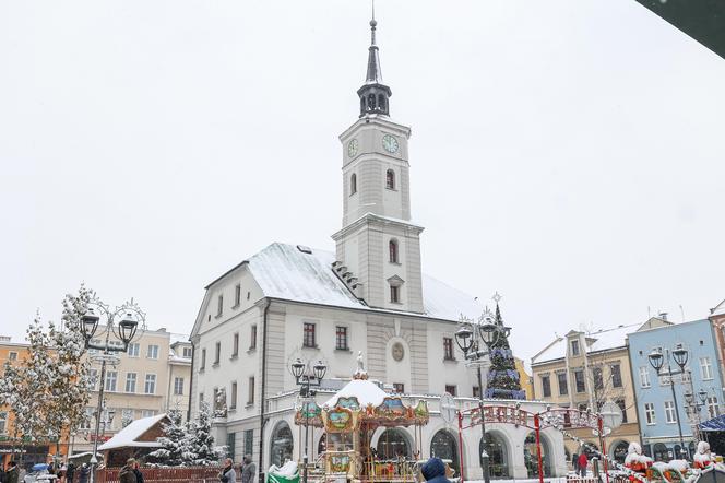 Jarmark Świąteczny w Gliwicach wystartował. To kolejny jarmark na Śląsku. Czy piękny?