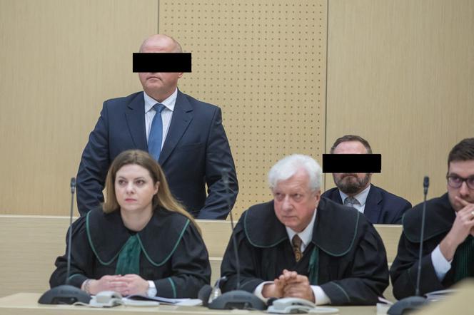 Prokuratura oskarża byłych milicjantów o udział w zabójstwie dziennikarza Jarosława Ziętary