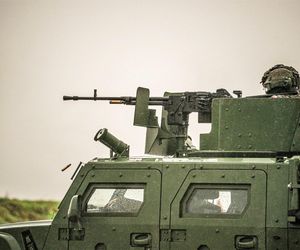 Legwan na ćwiczeniach Żelazny Obrońca 25