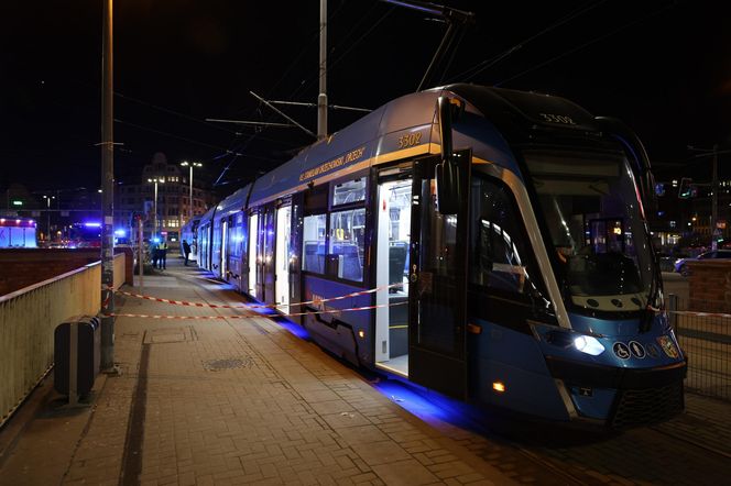 Koszmar we Wrocławiu. Motorniczy zasłabł, a tramwaj pędził. Są ranni