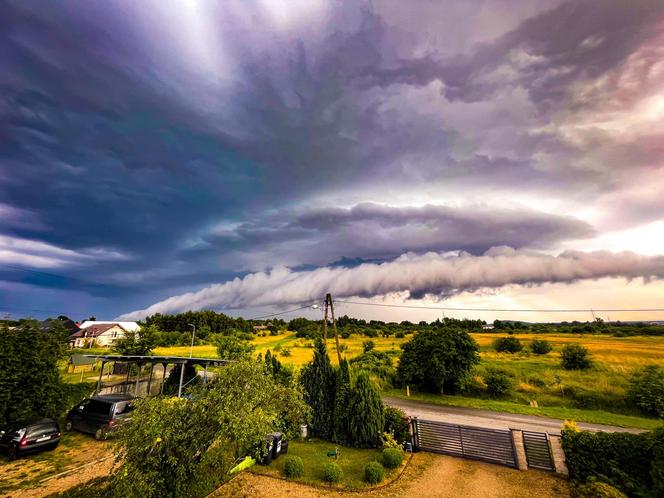 Armagedon pogodowy nad woj. śląskim. Zdjęcie z Częstochowy