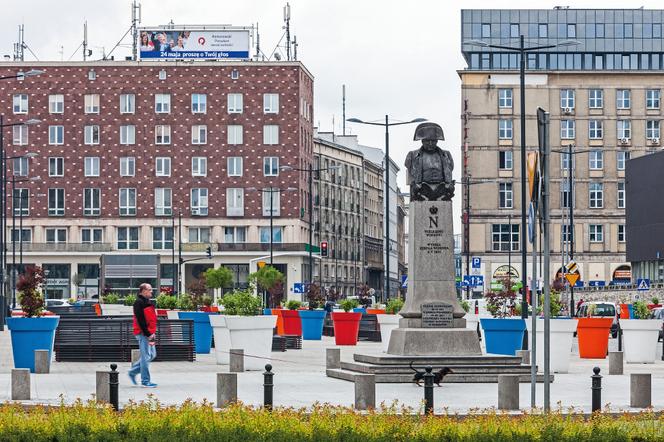 Plac Powstańców Warszawy w Warszawie