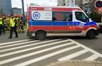 Taksówka z pasażerem zmieciona przez rozpędzony tramwaj! Groźny wypadek w centrum Warszawy