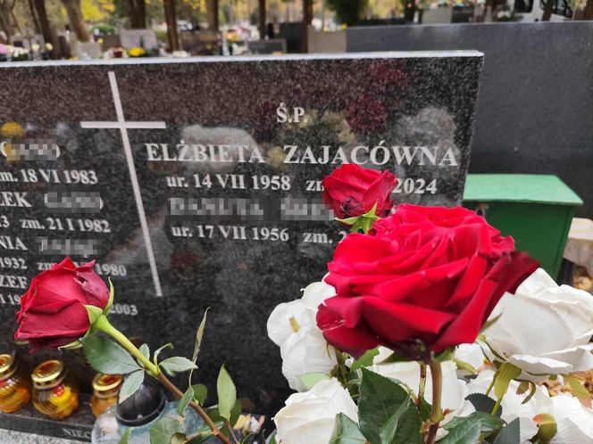 Elżbieta Zającówna odeszła tuż przed świętem Wszystkich Świętych. Tak wygląda grób uwielbianej aktorki