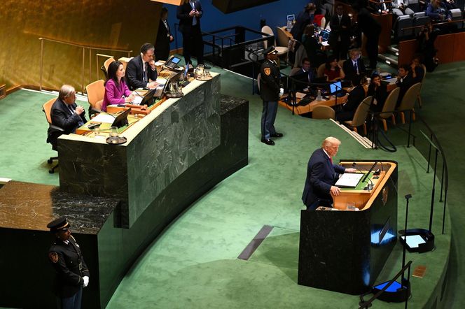 Trump: NATO powinno zestrzeliwać rosyjskie samoloty nad swoim terytorium