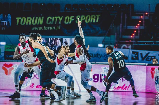 Polski Cukier Toruń - Estudiantes Madryt 60:68