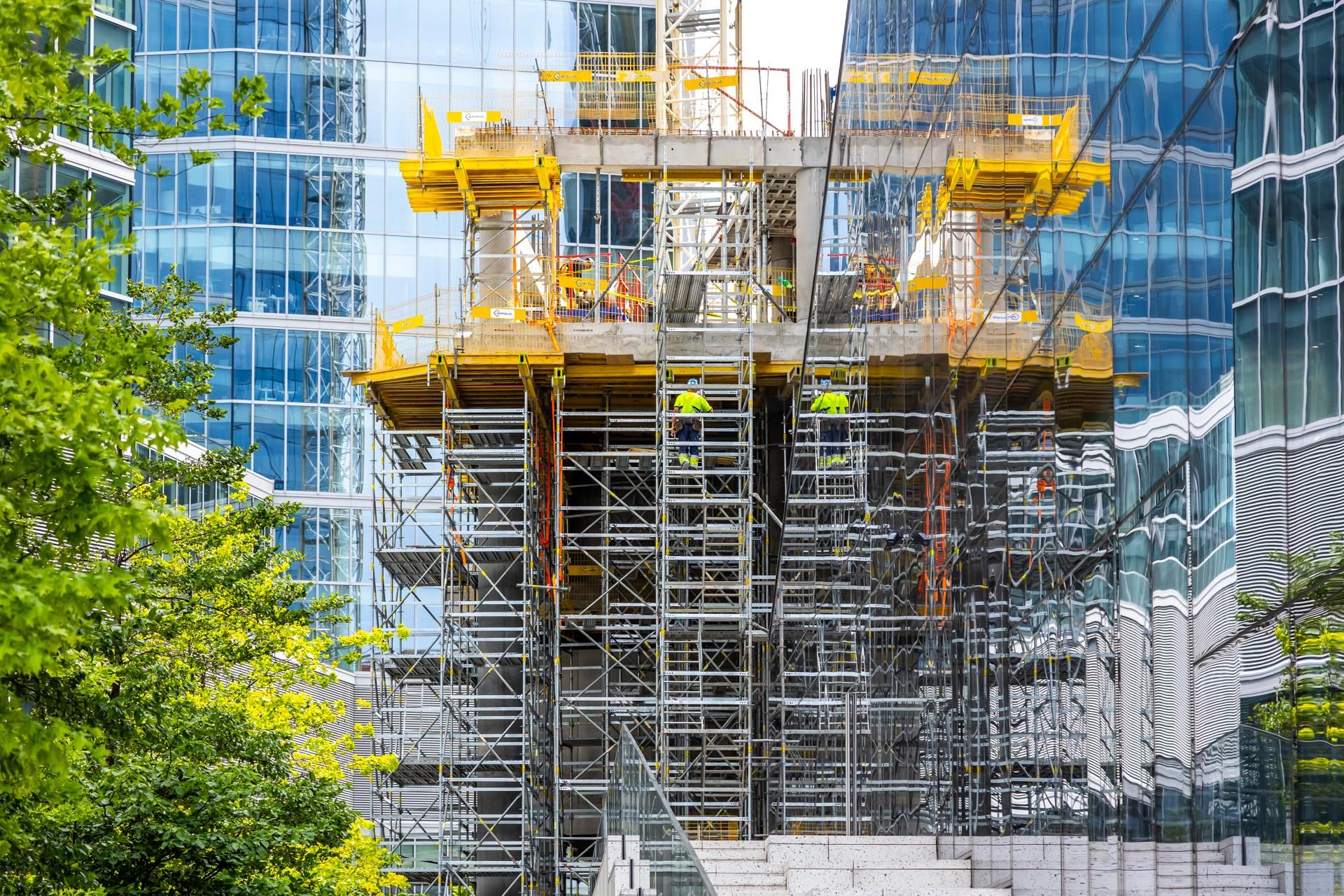 Skyliner II przy Rondzie Daszyńskiego