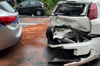 Zderzenie dwóch osobówek w Bieruniu