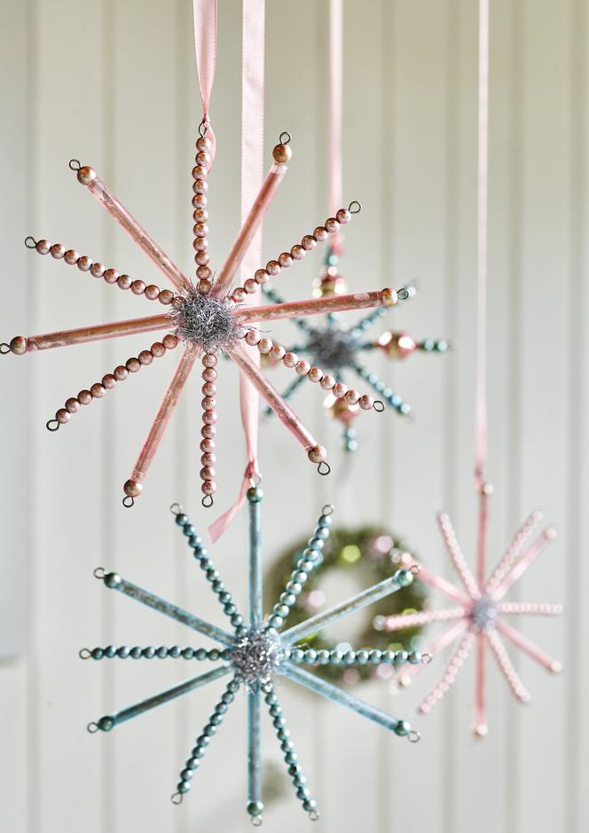 Gwiazda - geometryczna dekoracja świąteczna