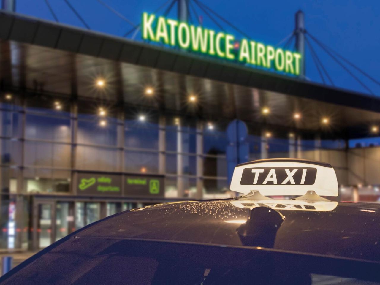 Lotnisko Katowice Airport w Pyrzowicach uruchomiło własne taksówki. Ile kosztuje przejazd? [CENY]