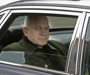 To on przed laty prowadził kultowy program Rosyjska ruletka. Dziś obchodzi 80 urodziny