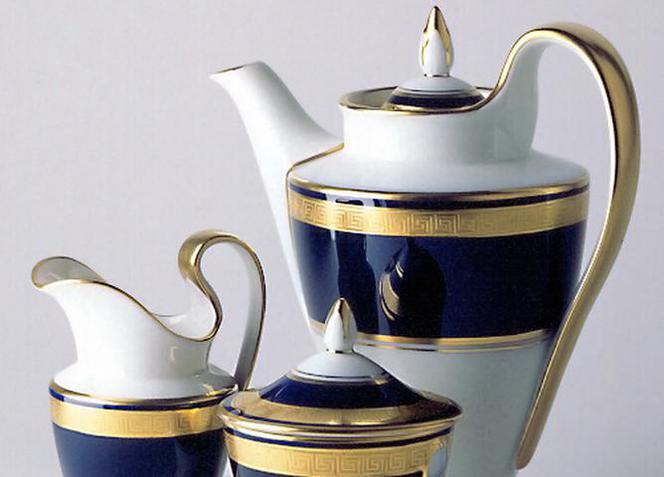 Porcelana Furstenberg. Serwis Empire (model z roku 1805) w kobaltowo-złotej dekoracji Thetis.
