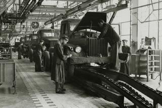 Jak wyglądała praca w czasach PRL-u? Zobaczcie te zdjęcia z lubelskich fabryk