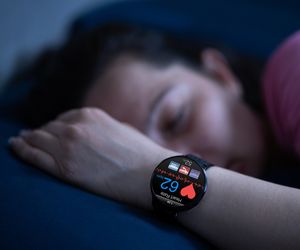 Monitoring snu to nie tylko pusta moda. Zobacz, co możesz z niego wyczytać?