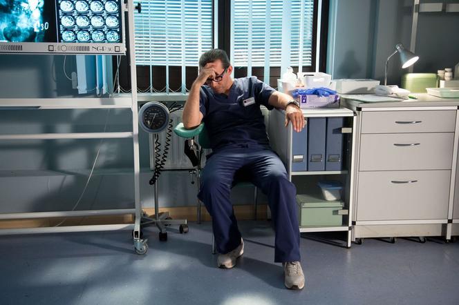 Na dobre i na złe, odcinek 715: Psychoza Barta podczas operacji! Zabije pacjenta?