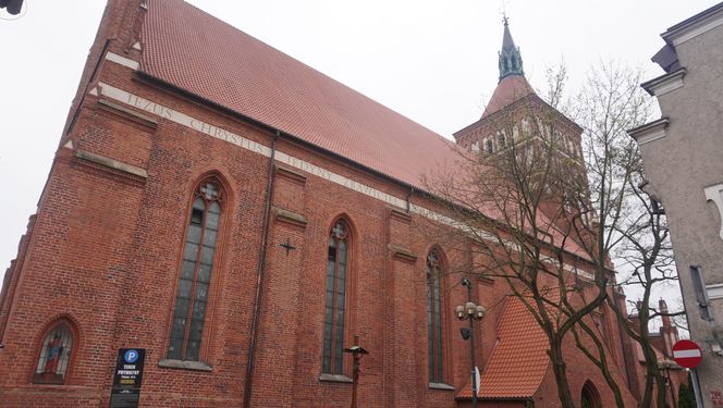 To najpiękniejszy zabytek w woj. warmińsko-mazurskim według AI. „Zachwyca strzelistą sylwetką”