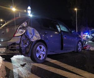 Wypadek na Wisłostradzie. Poszkodowane 6 osób, w tym dzieci