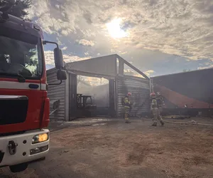 Ostrzeszów. Jest podejrzany ws. pożaru hal w Kobylej Górze