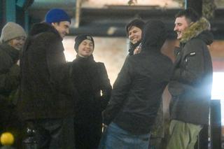  Podsiadło pali skręta z przyjaciółkami