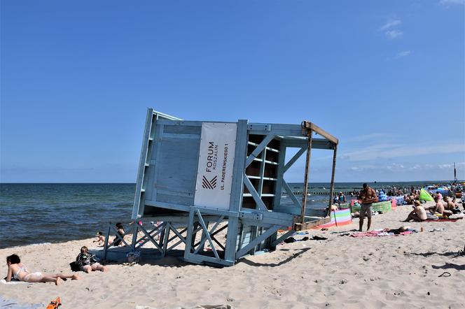 Mielno; Wandale zniszczyli stojące na plaży stanowiska ratowników