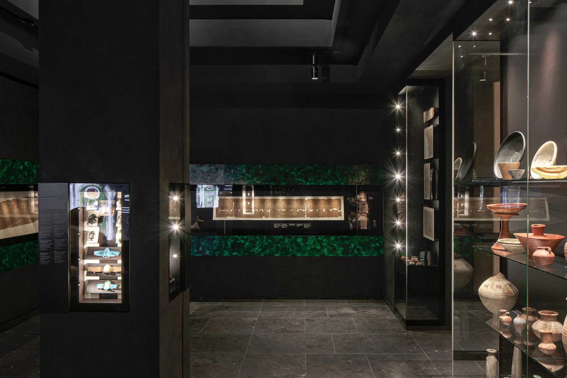 Galeria Sztuki Starożytnej projektu Nizio Design International: fotospacer po zmodernizowanych wnętrzach