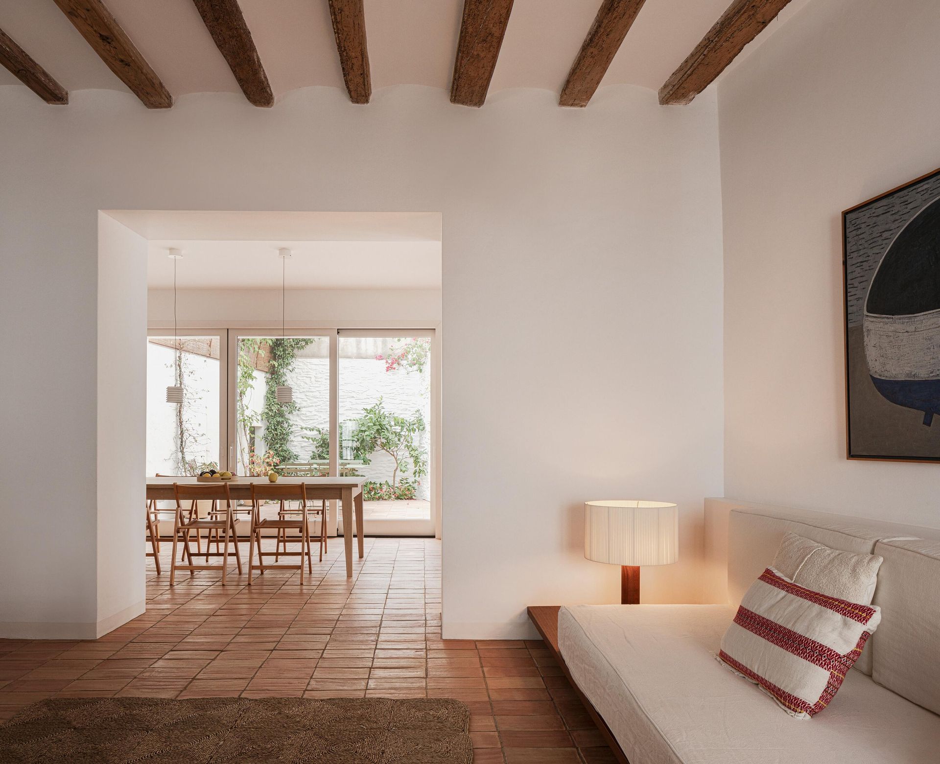 Dom Rybaka w Cadaqués, Hiszpania. Autorzy projektu: Bea Portabella i Jordi Pagès
