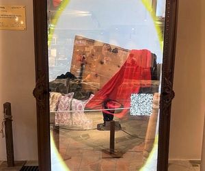 Polskę i Słowację połączyły magiczne lustra.  Czekają w dwóch zamkach