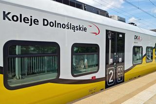 Jak tanio podróżować w długi weekend? Pociągiem po Dolnym Śląsku za mniej niż 30 zł!