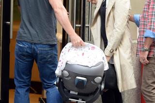 Daniel Craig i Rachel Weisz z córką
