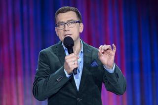 Zasłynął jako prowadzący Teleexpress. Tak na przestrzeni lat zmieniał się Maciej Orłoś