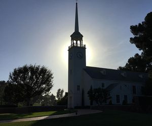 Kościół Forest Lawn Church of the Hills w Los Angeles