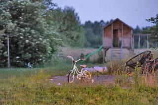 Makabryczne odkrycie pod Brodnicą. Znaleziono rozkładające zwłoki dwulatka w remontowanym domu