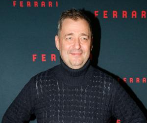 Rozpromieniony Jacek Rozenek z nową partnerką. Nie odstępują się na krok