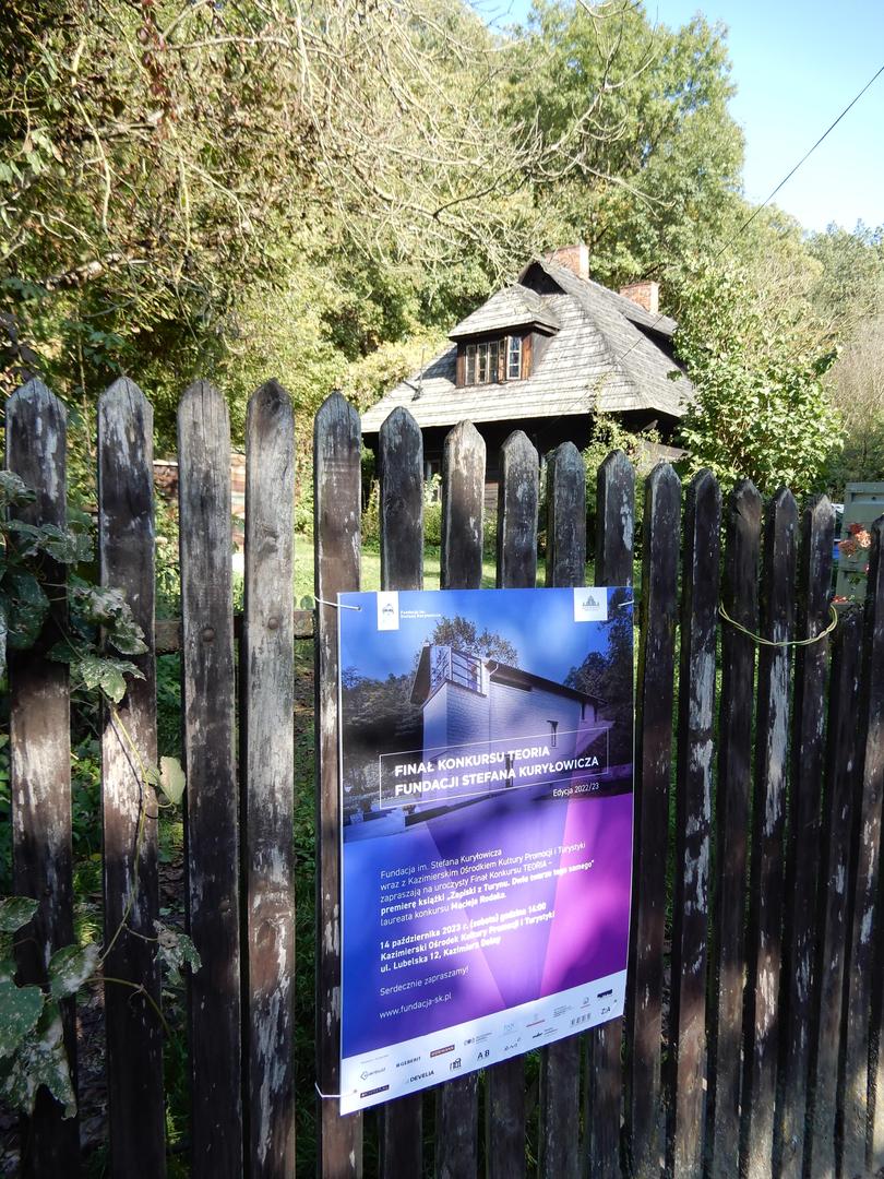 Oplakatowane miasteczko