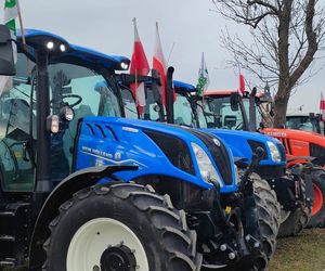 Rolnicy wyszli na ulice. Rozpoczął się protest w woj. łódzkim. „Opłacalność jest na krytycznym poziomie”