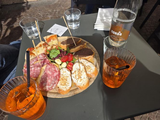 Tanio i ciepło. Gdzie latają rzeszowianie