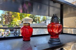 Zniczodzielnia na cmentarzu przy ul. Rejtana