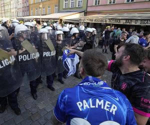 Kibice przed finałem Ligi Konferencji we Wrocławiu