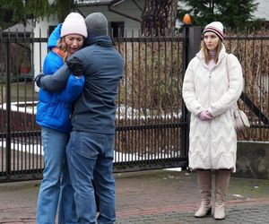 	Barwy szczęścia odc. 3188: Asia (Anna Gzyra), Hubert (Marek Molak), Iza (Urszula Zawadzka)