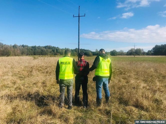 Makabryczna historia w powiecie staszowskim. Policja zatrzymała dwóch mężczyzn