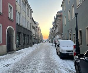 Centrum Poznania w śniegu