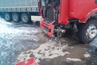 Wypadek na trasie S1. TIR zablokował przejazd