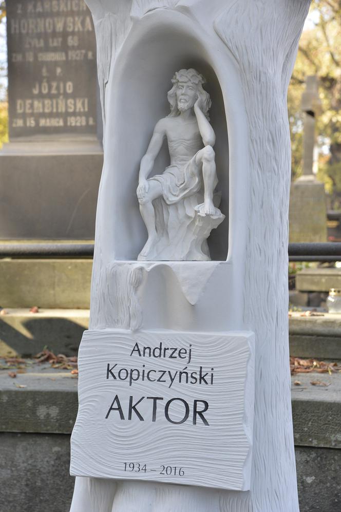 Nowy grób Andrzeja Kopiczyńskiego